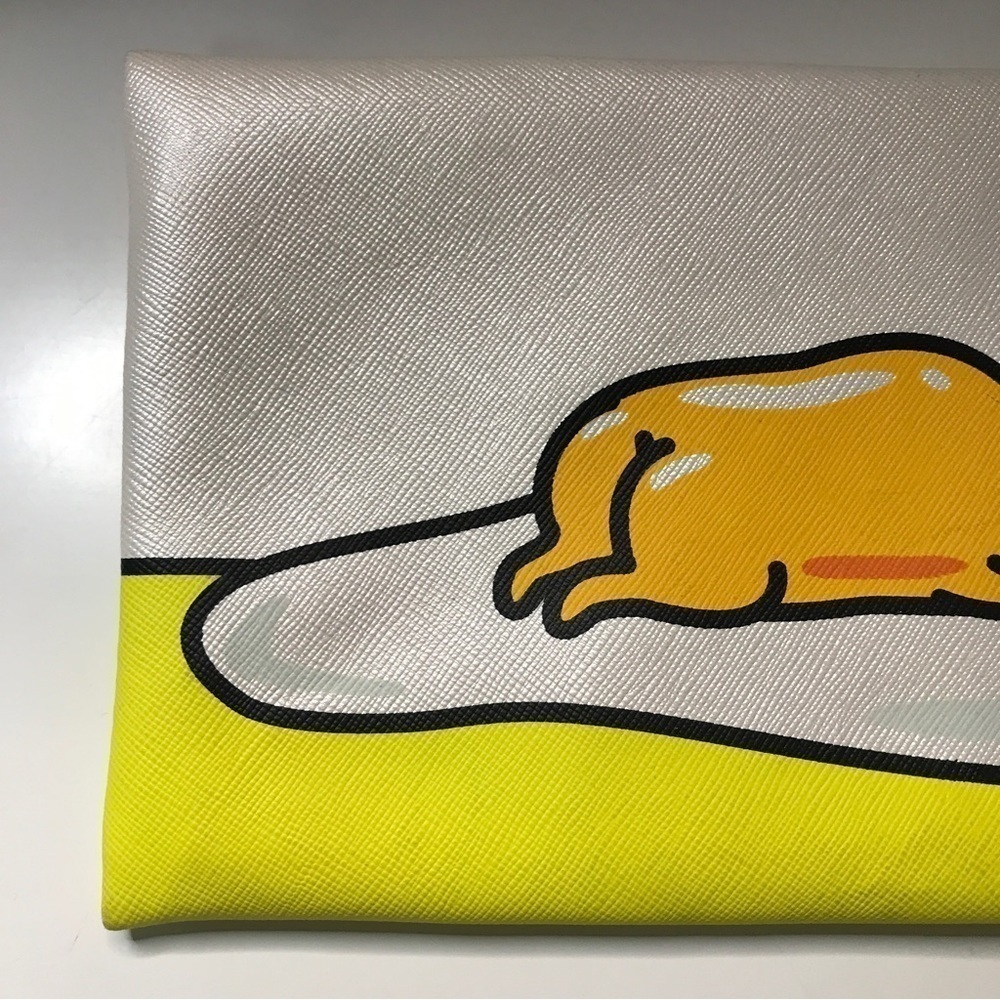 3/$15 Ipsy x gudetama mini pouch - Picture 6 of 7